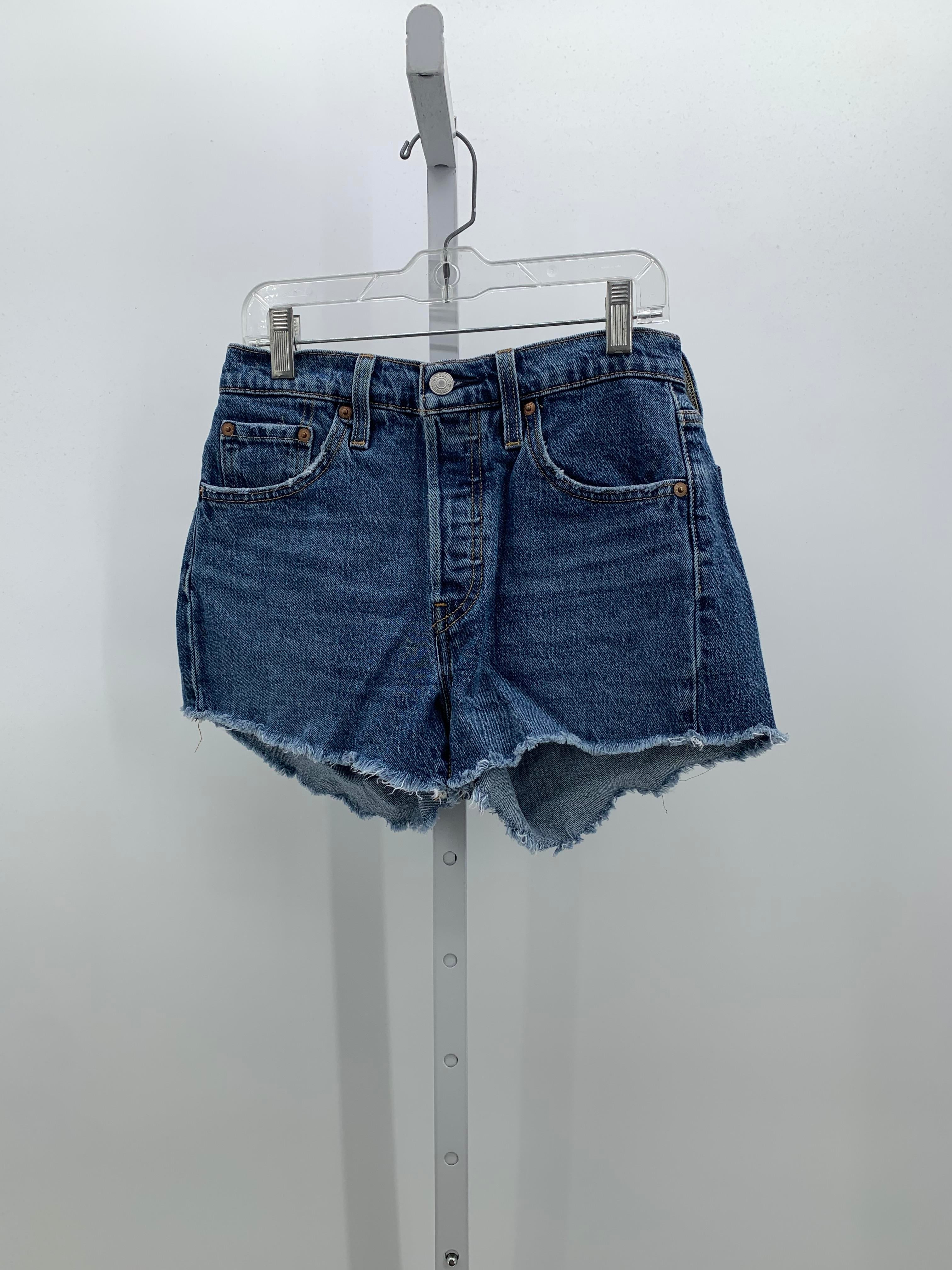Levis Size 0 Juniors Shorts
