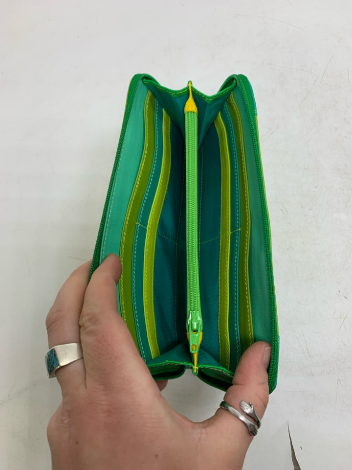 Large Multi-colored Greens Full Zip Leather My Walit