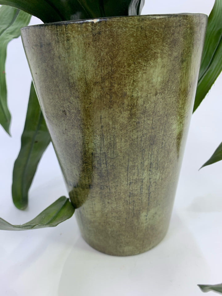 FAUX RED PLANT IN PLANTER.