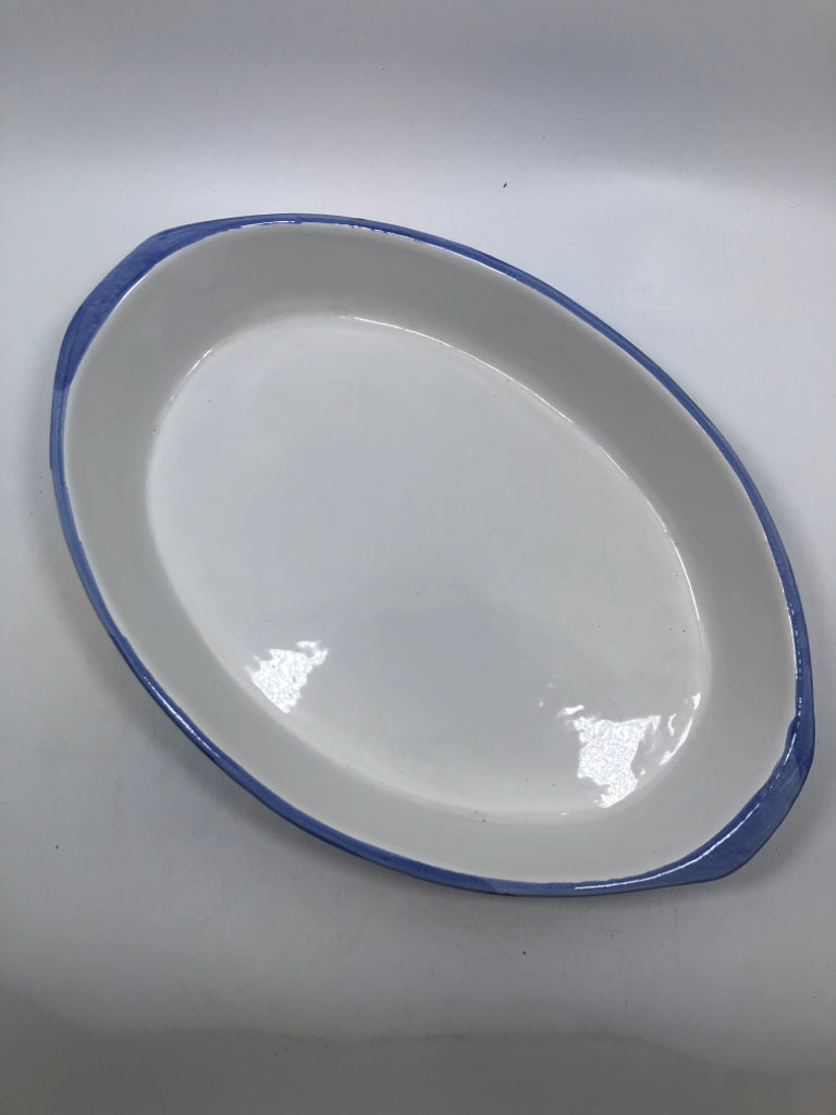 INDIGO HIMARK FLORAL CASSEROLE DISH MADE IN PORTUGAL.