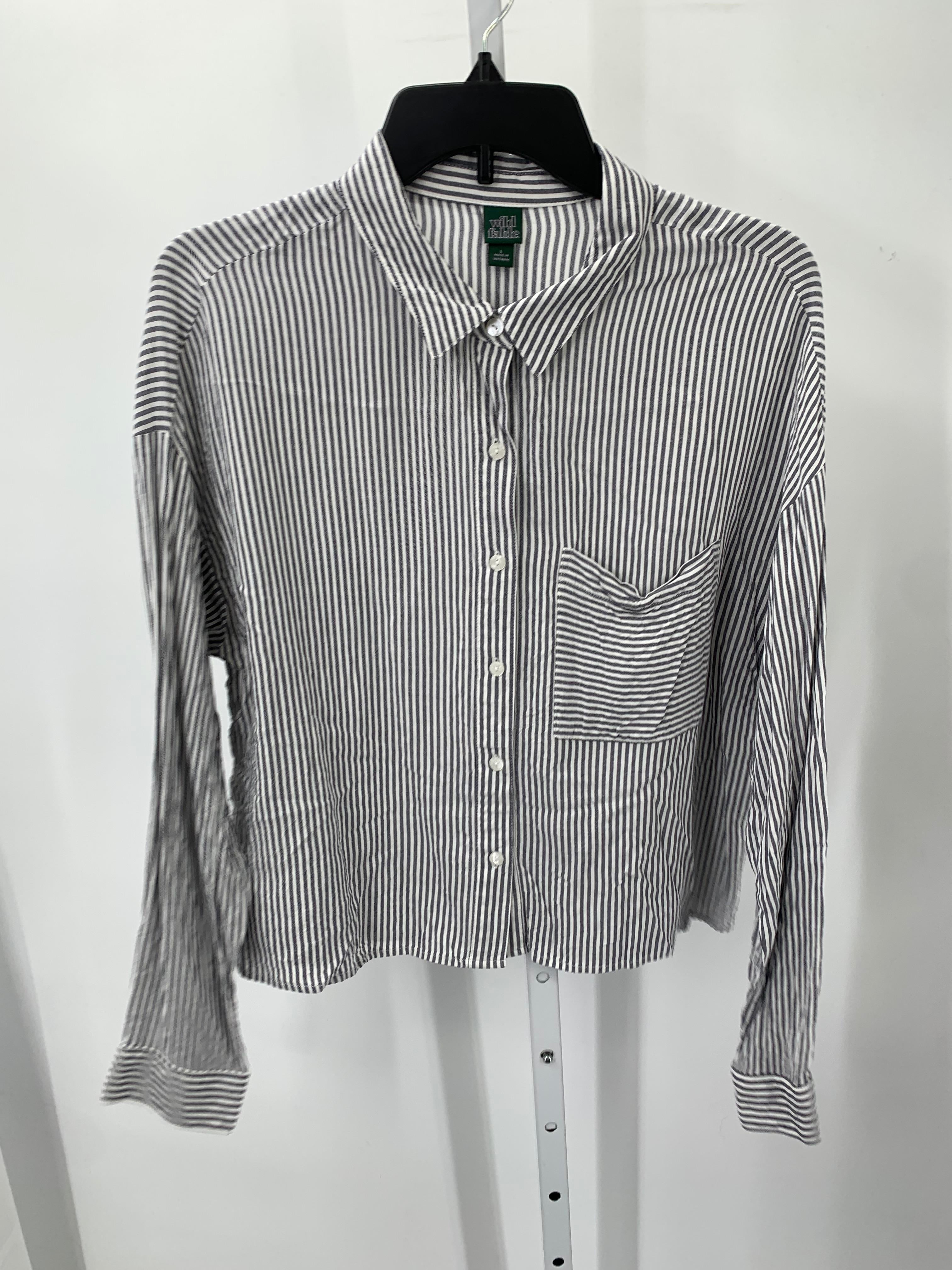 Wild Fable Size Large Juniors Long Sleeve Shirt