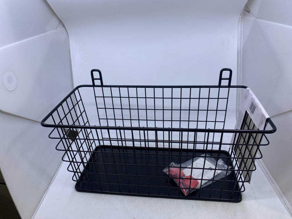 METAL BLACK GRATED SHED ORGANIZER.