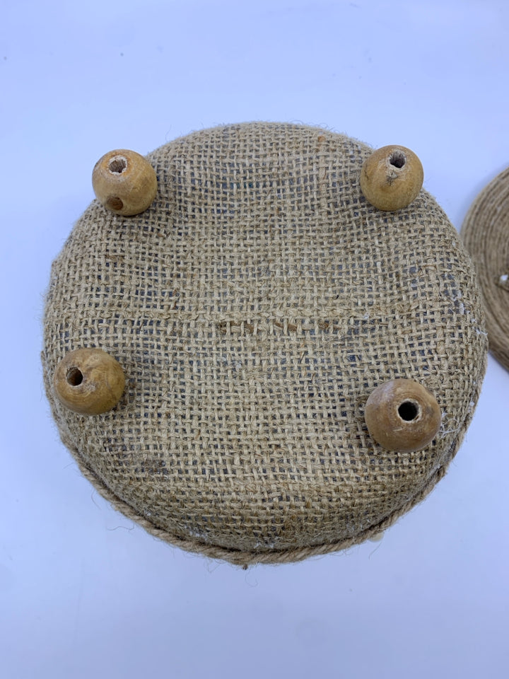 BURLAP AND WOOD TOILET PAPER HOLDER/ W LID.
