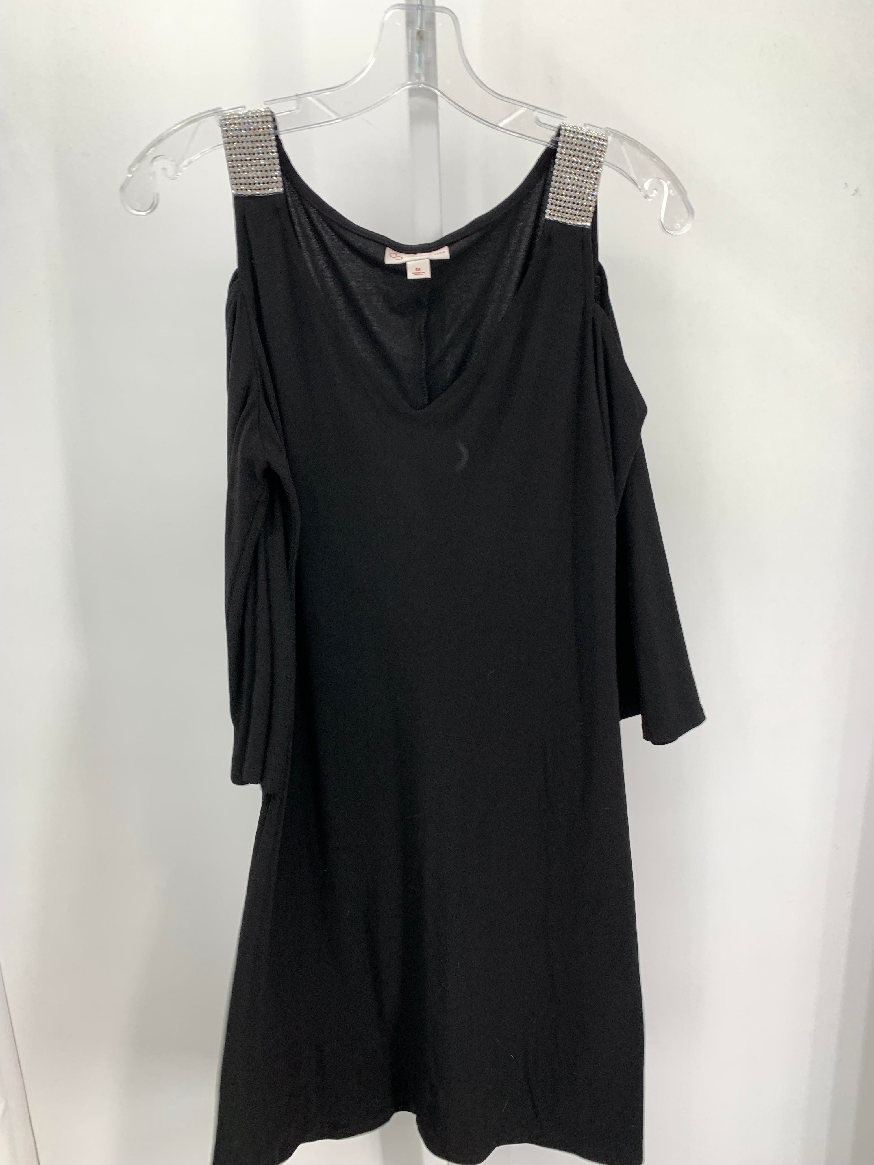 db Size Medium Misses 3/4 Sleeve Dress