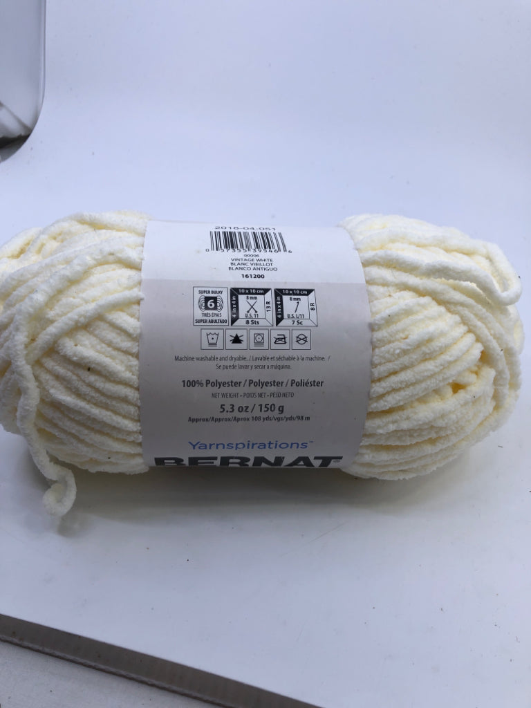 NIP BERNAT BLANKET CREAM YARN.