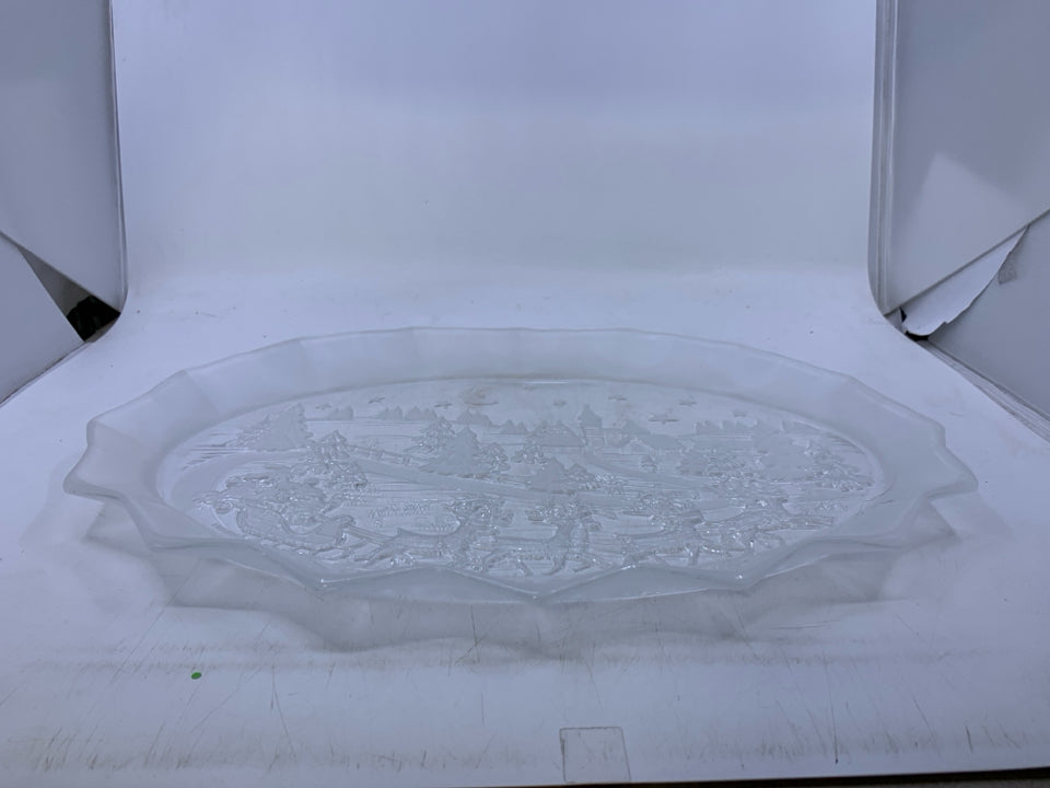 FROSTED GLASS OVAL PLATTER W/ TOWN + SANTA RIDING SLAY.