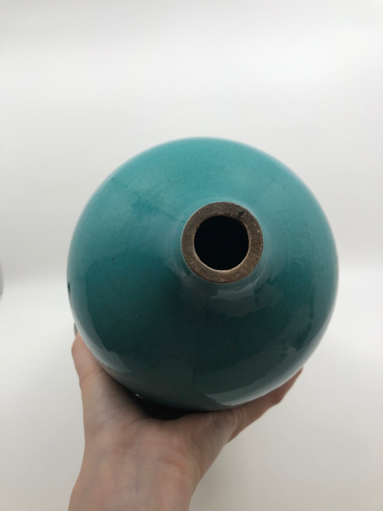 HEAVY BIRD BLUE/GREEN VASE.