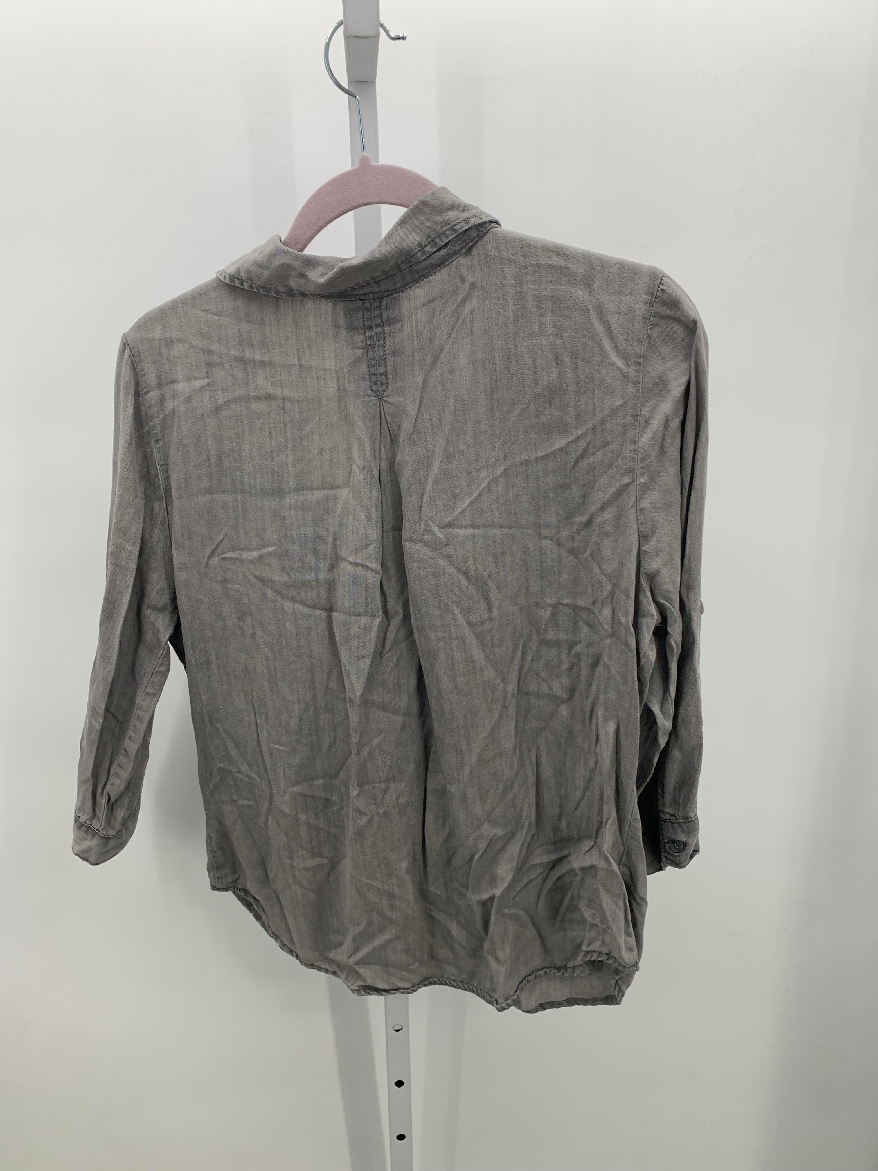 Size Medium Misses Long Sleeve Shirt
