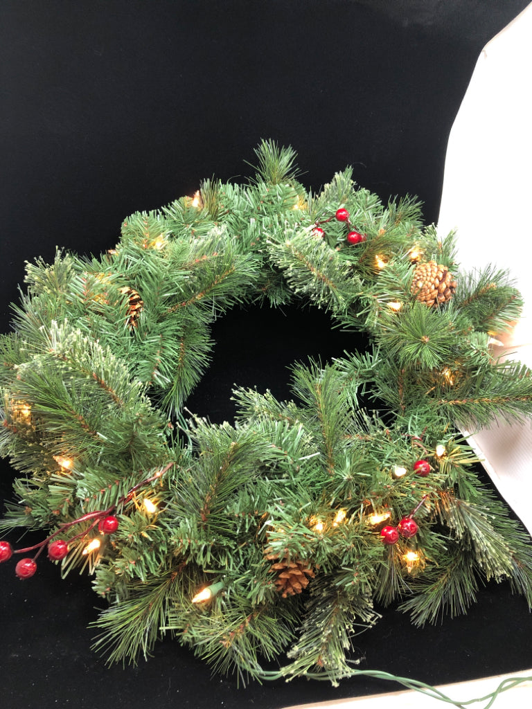 LIGHT UP PINECONES/BERRIES WREATH.