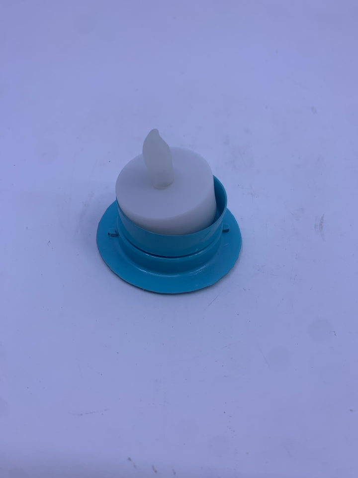 LIGHT BLUE METAL TEA LIGHT LANTERN.