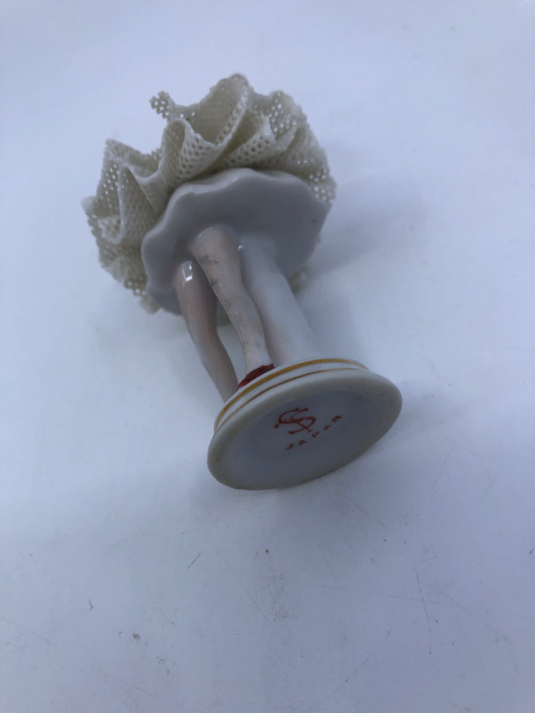 VTG SMALL YELLOW DRESS PORCELAIN BALLERINA.