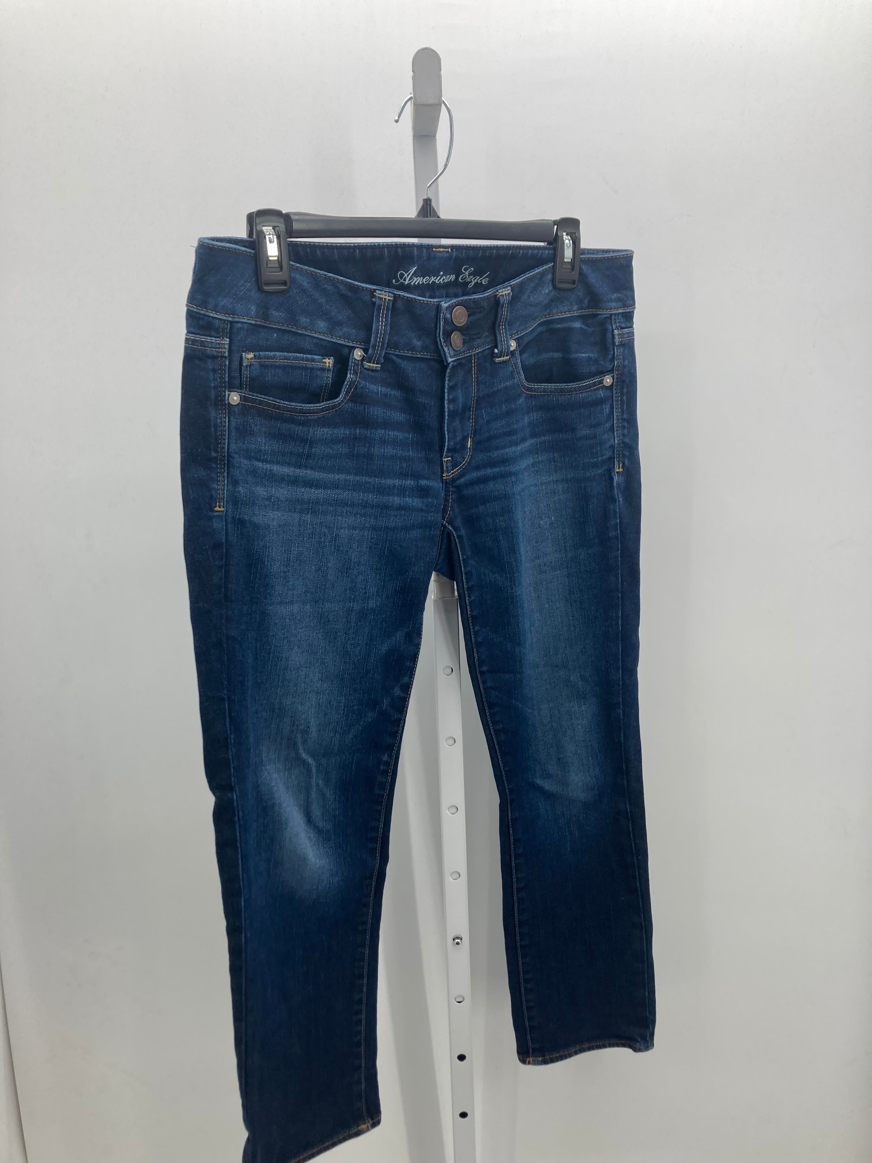 American Eagle Size 6 Juniors Cropped