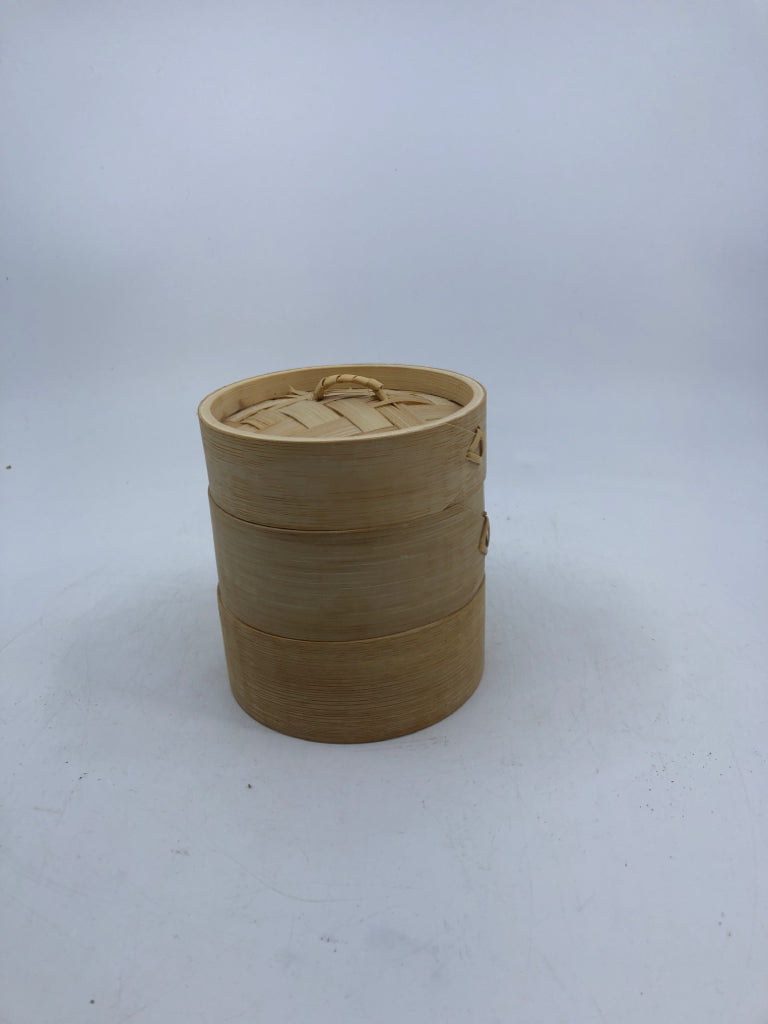 SMALL BAMBOO STEAMER.