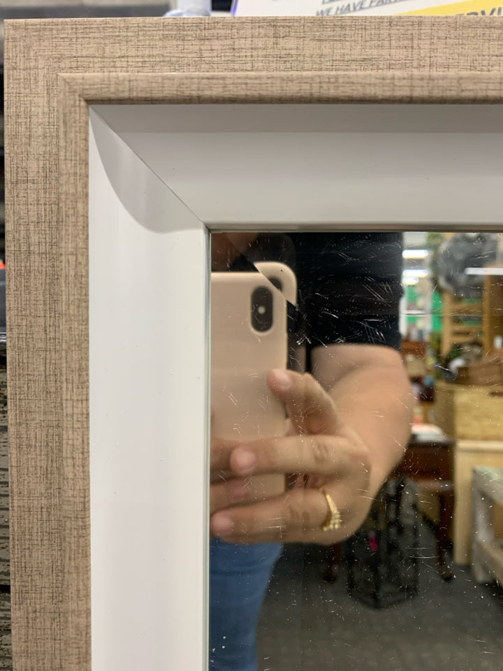 GREY AND WHITE FRAMED MIRROR.