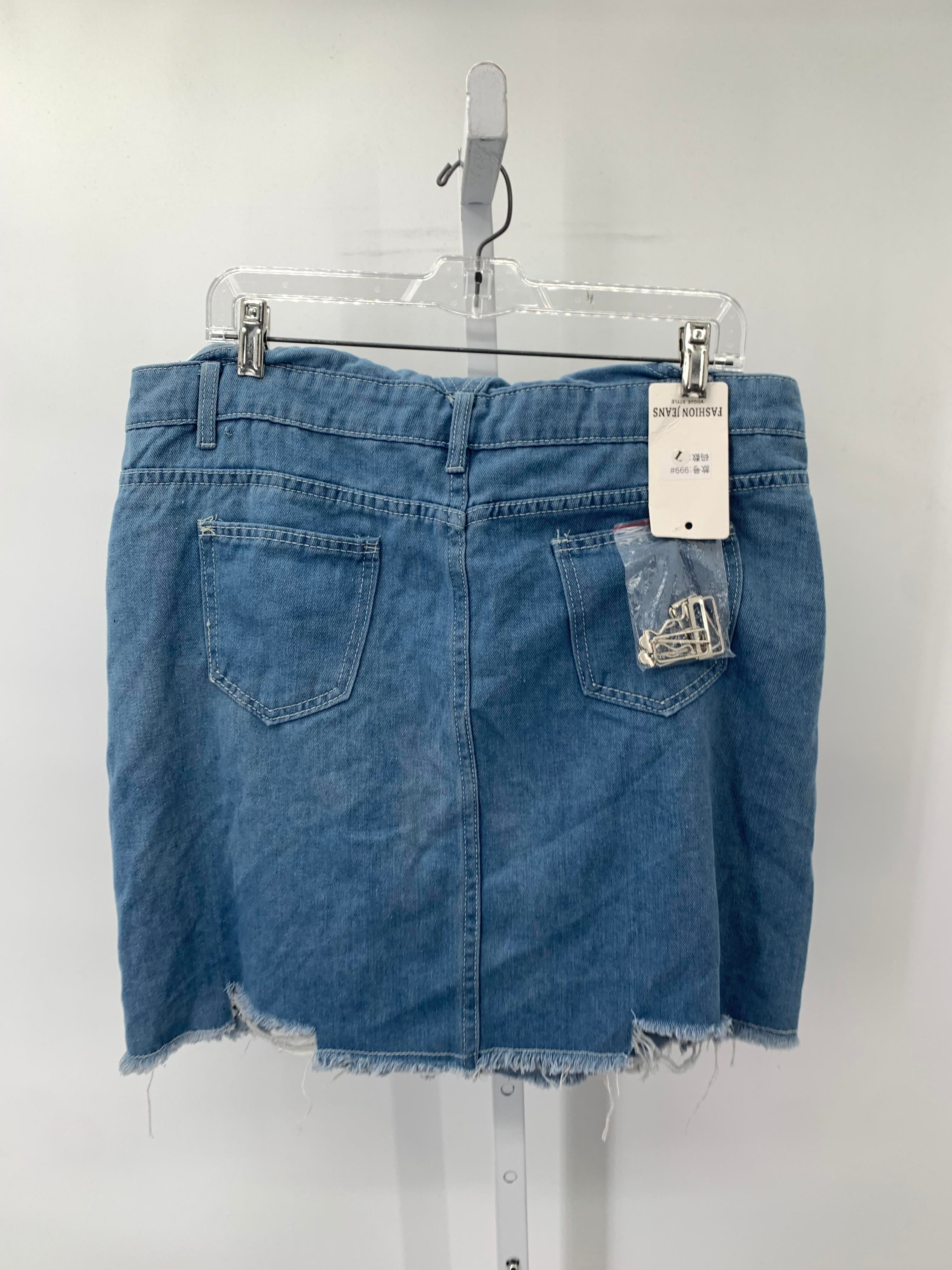 Size Large Juniors Jumper