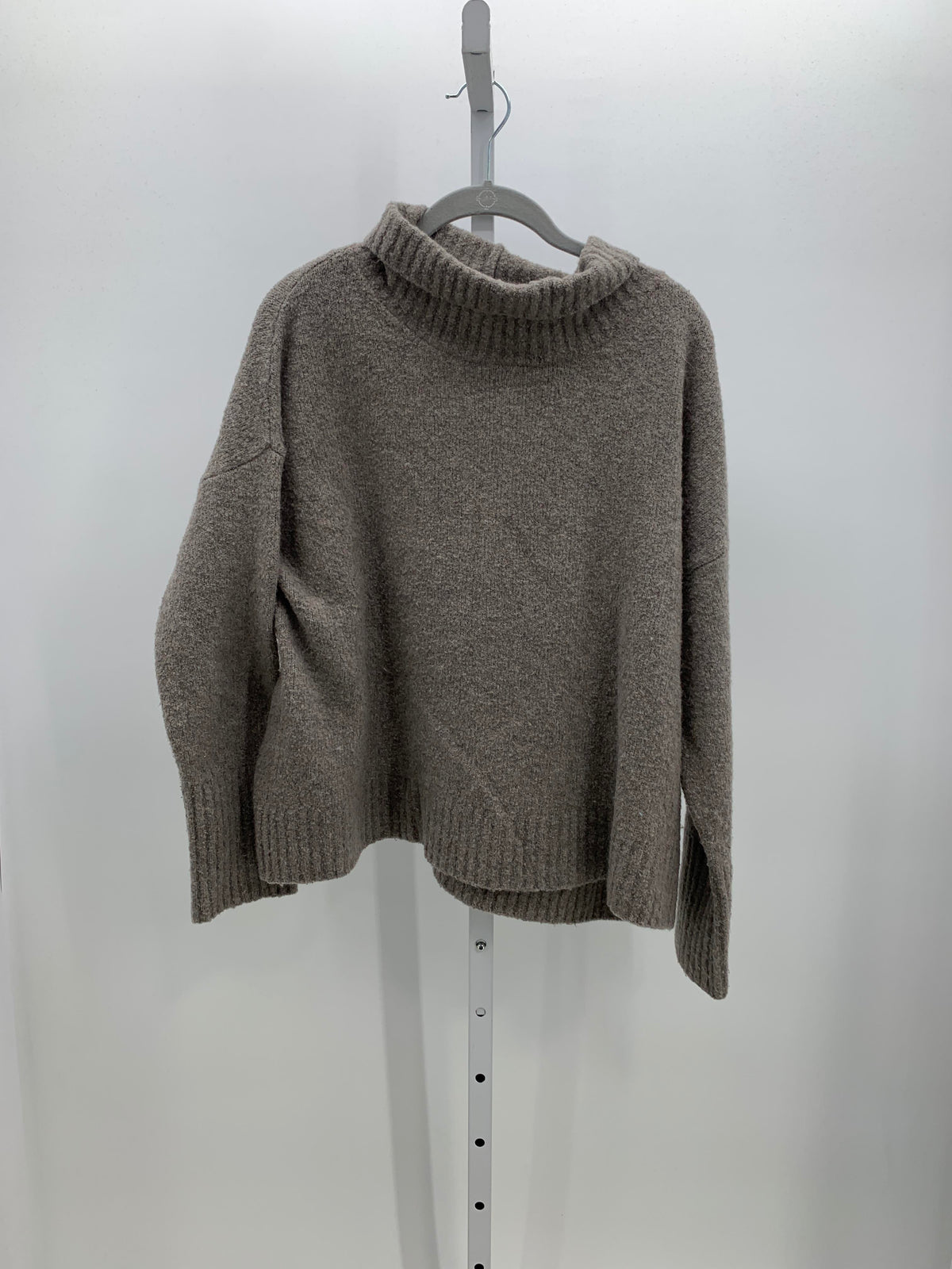 Rachel Zoe Size Medium Misses Long Slv Sweater