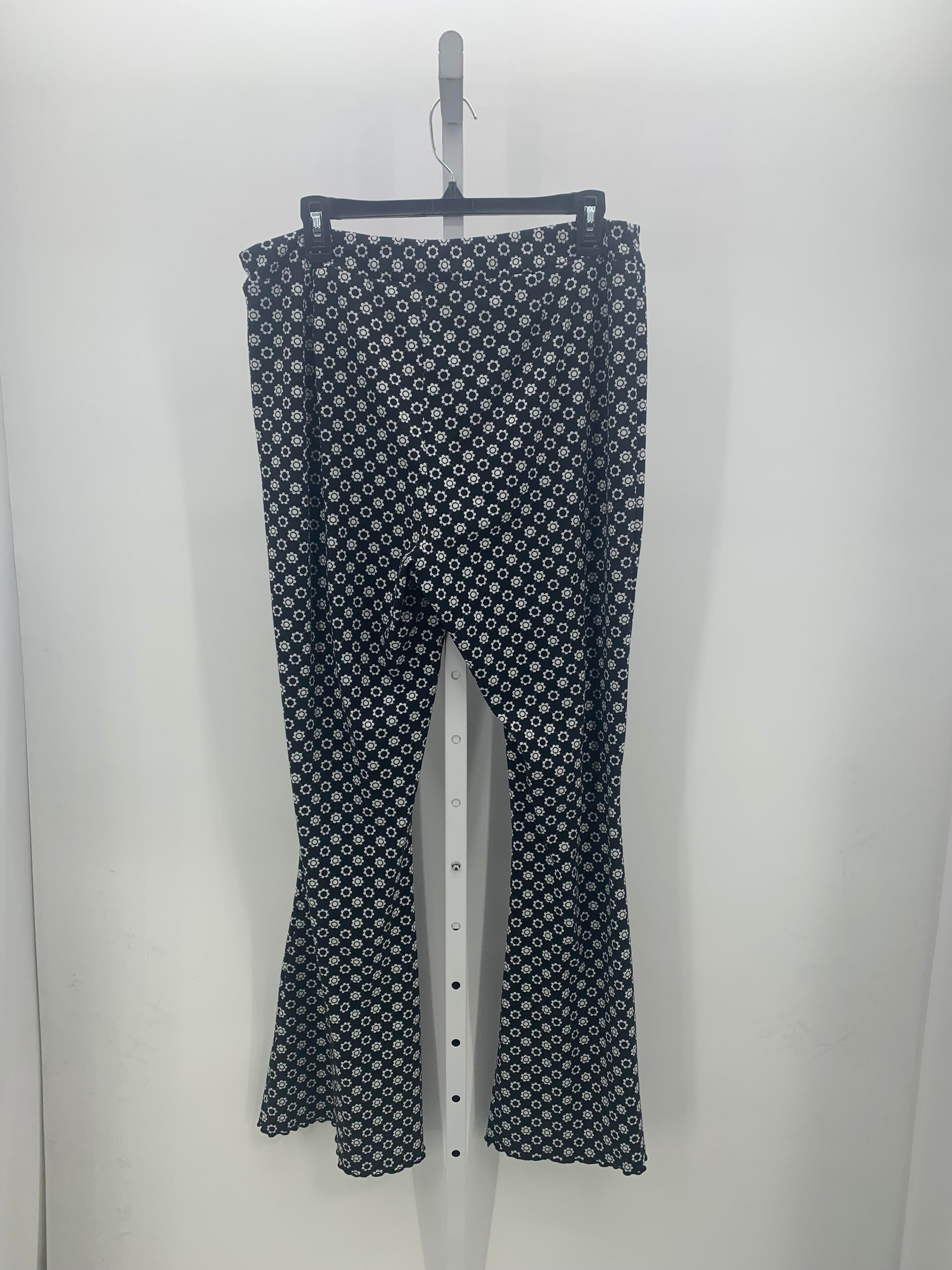 SO Size Extra Large Misses Pants