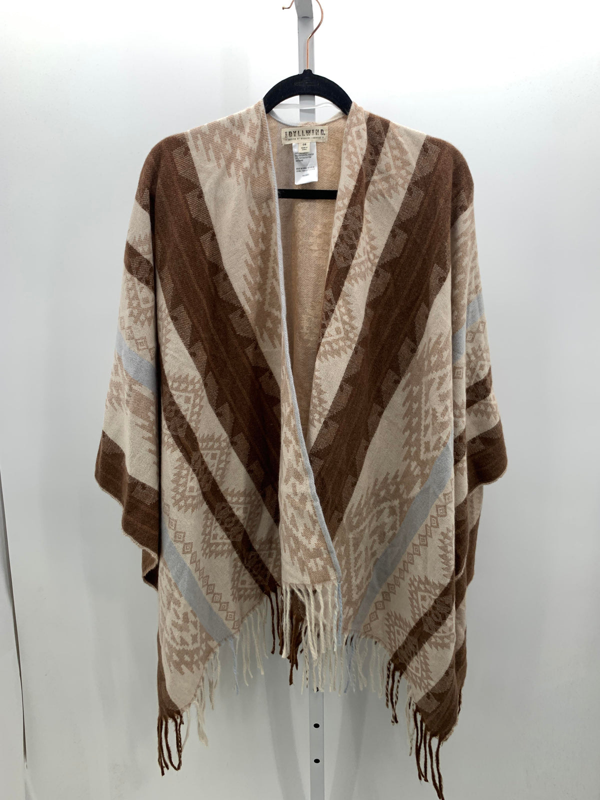 Size Medium Misses Shawl