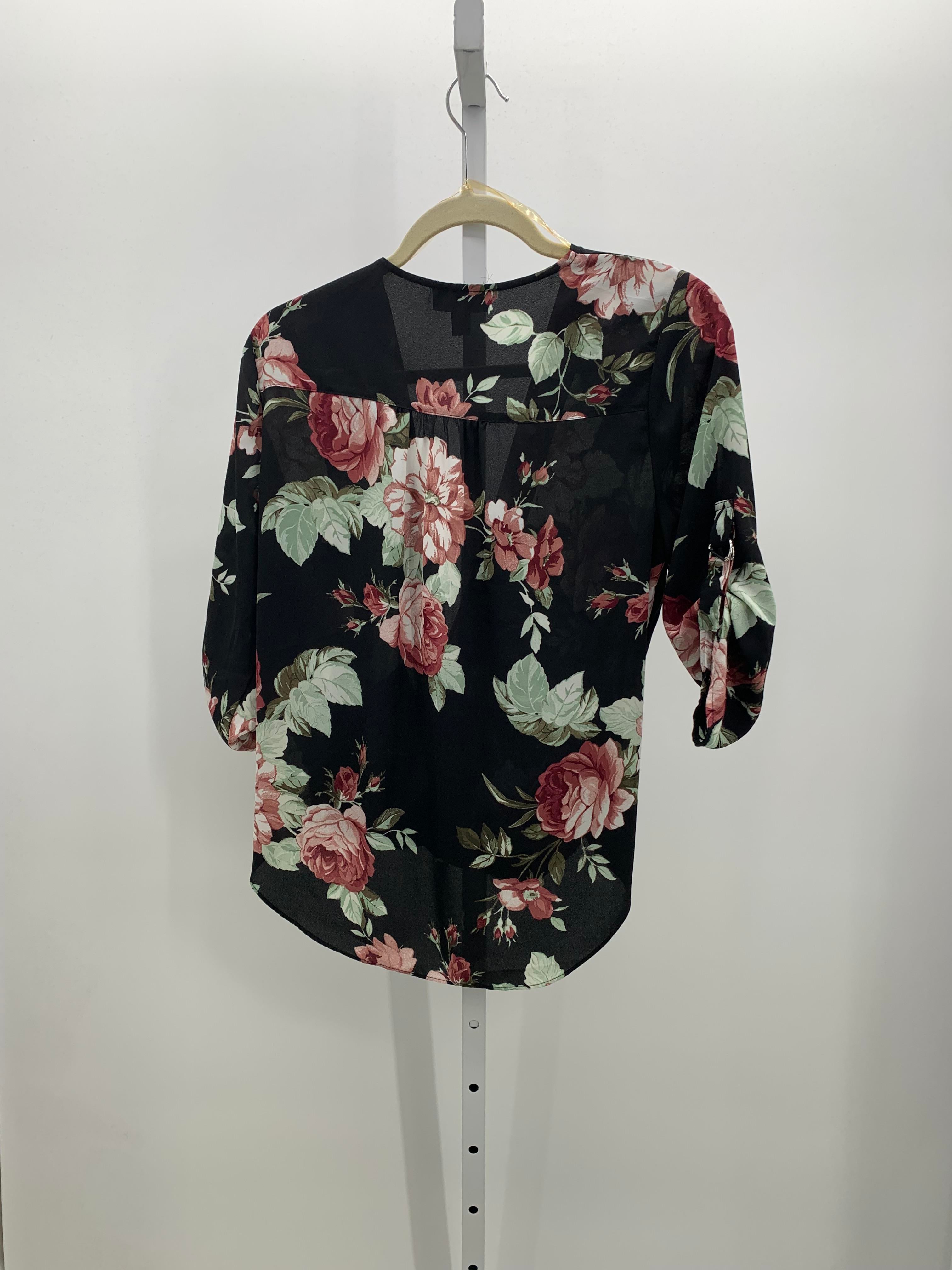 BCX Size Medium Juniors 3/4 Sleeve Shirt