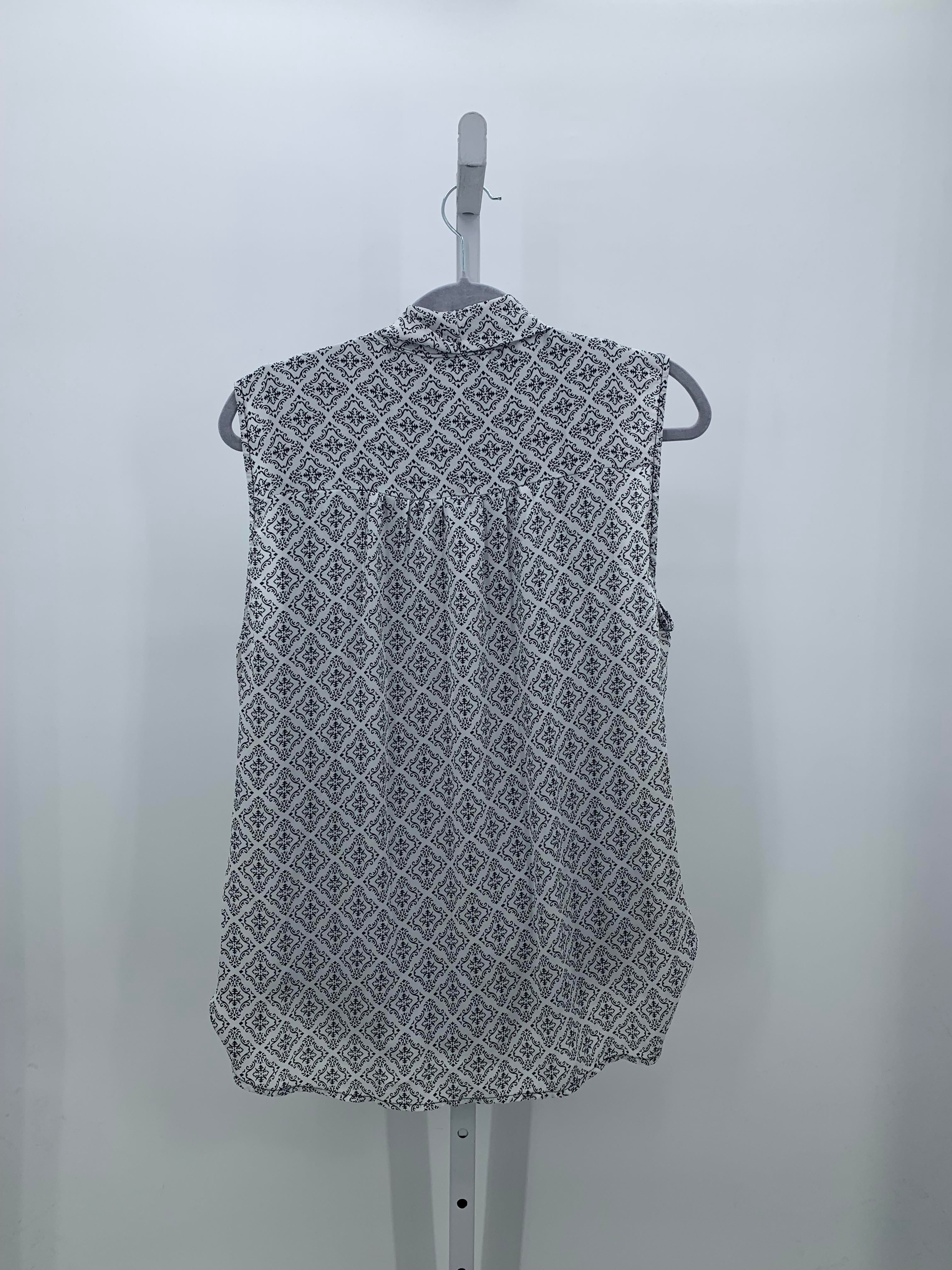 Dressbarn Size 1X Womens Sleeveless Shirt