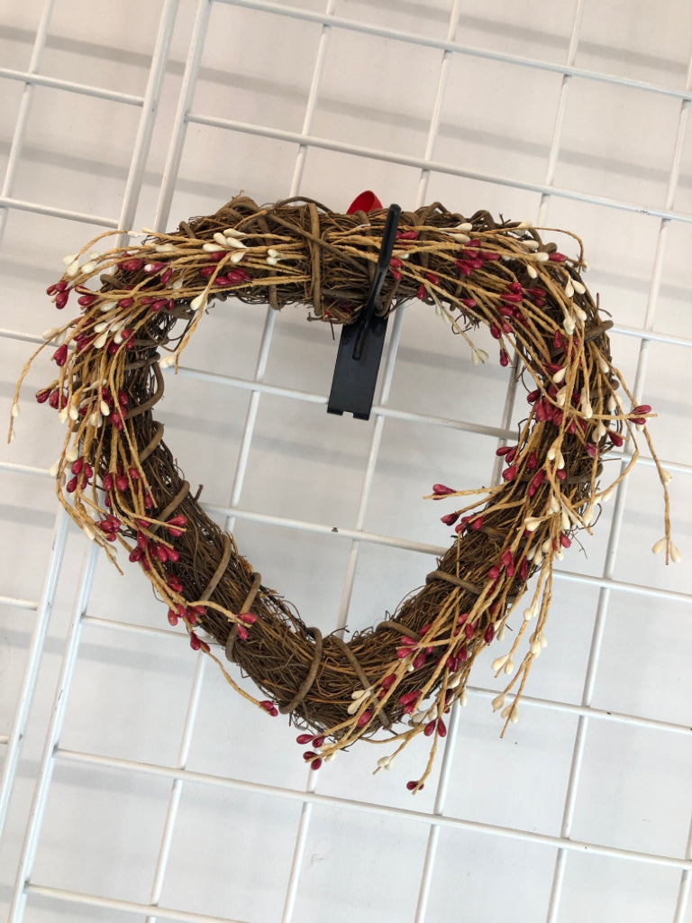 TWIG HEART WREATH W/PIP AND BERRIES.