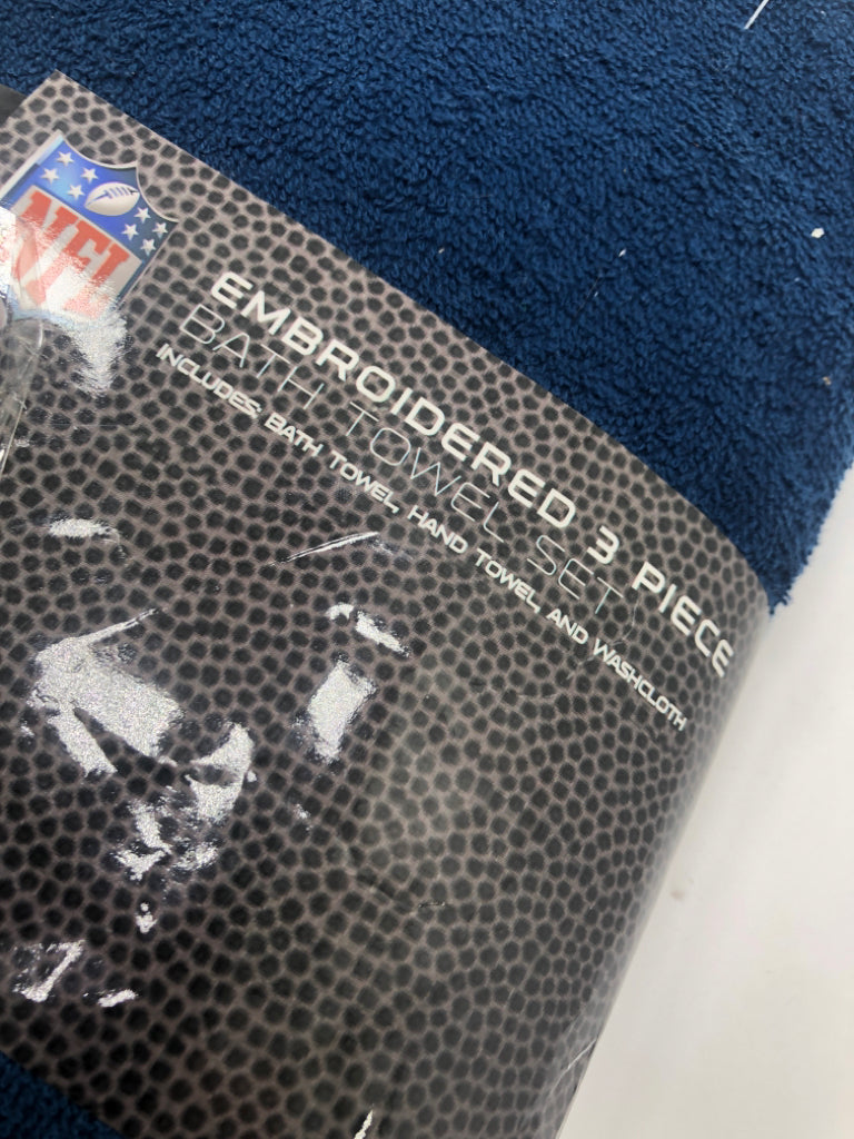 NIP 3PC PATRIOTS BATH TOWEL SET.