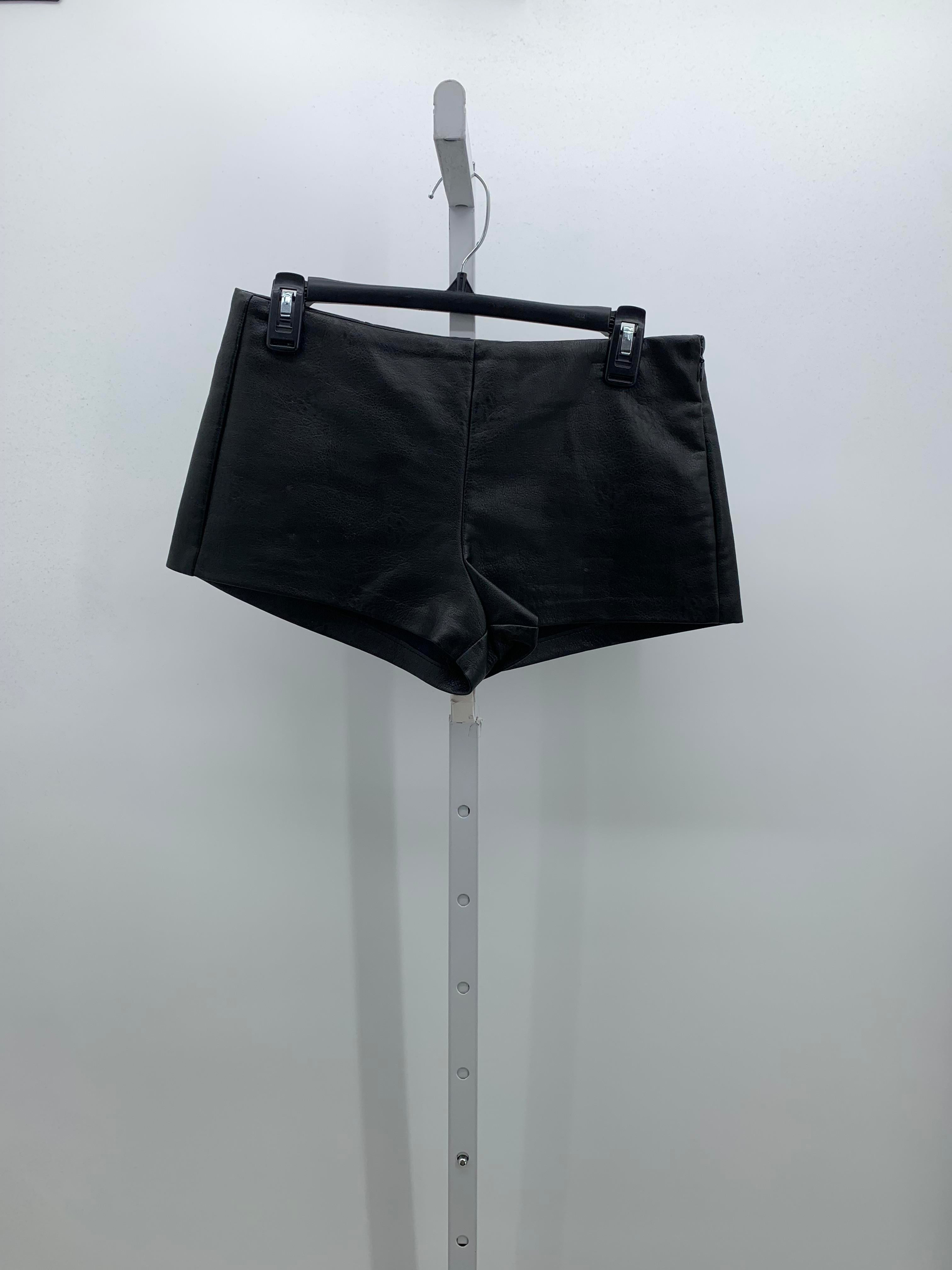 Garage Size 3 Juniors Shorts