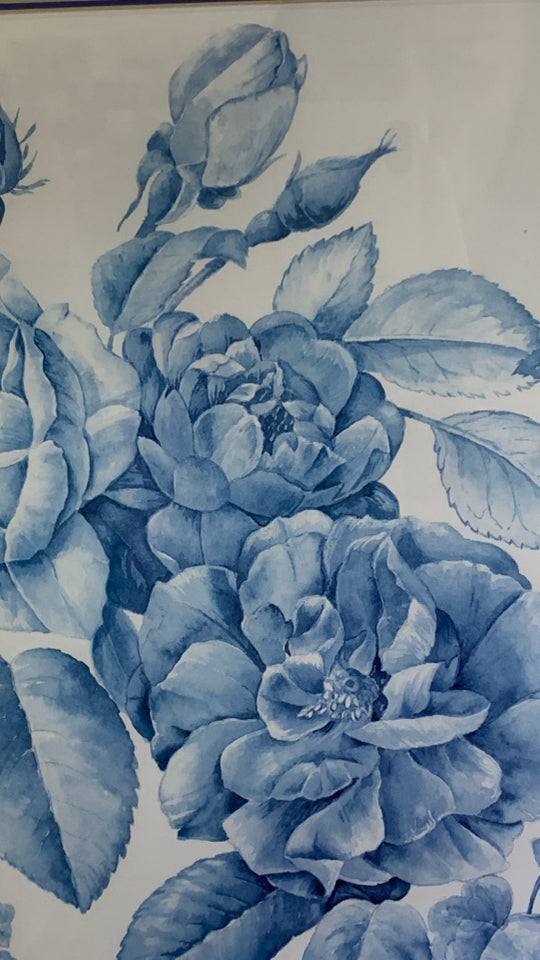 BLUE FLOWERS IN WHITE BACKGROUND IN WHITE FRAME WALL ART.