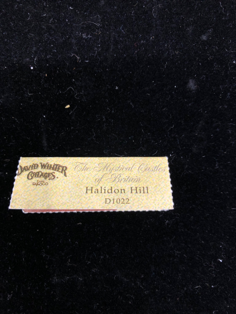 DAVID WINTER COTTAGE HALIDON HILL W LITTLE SIGN.