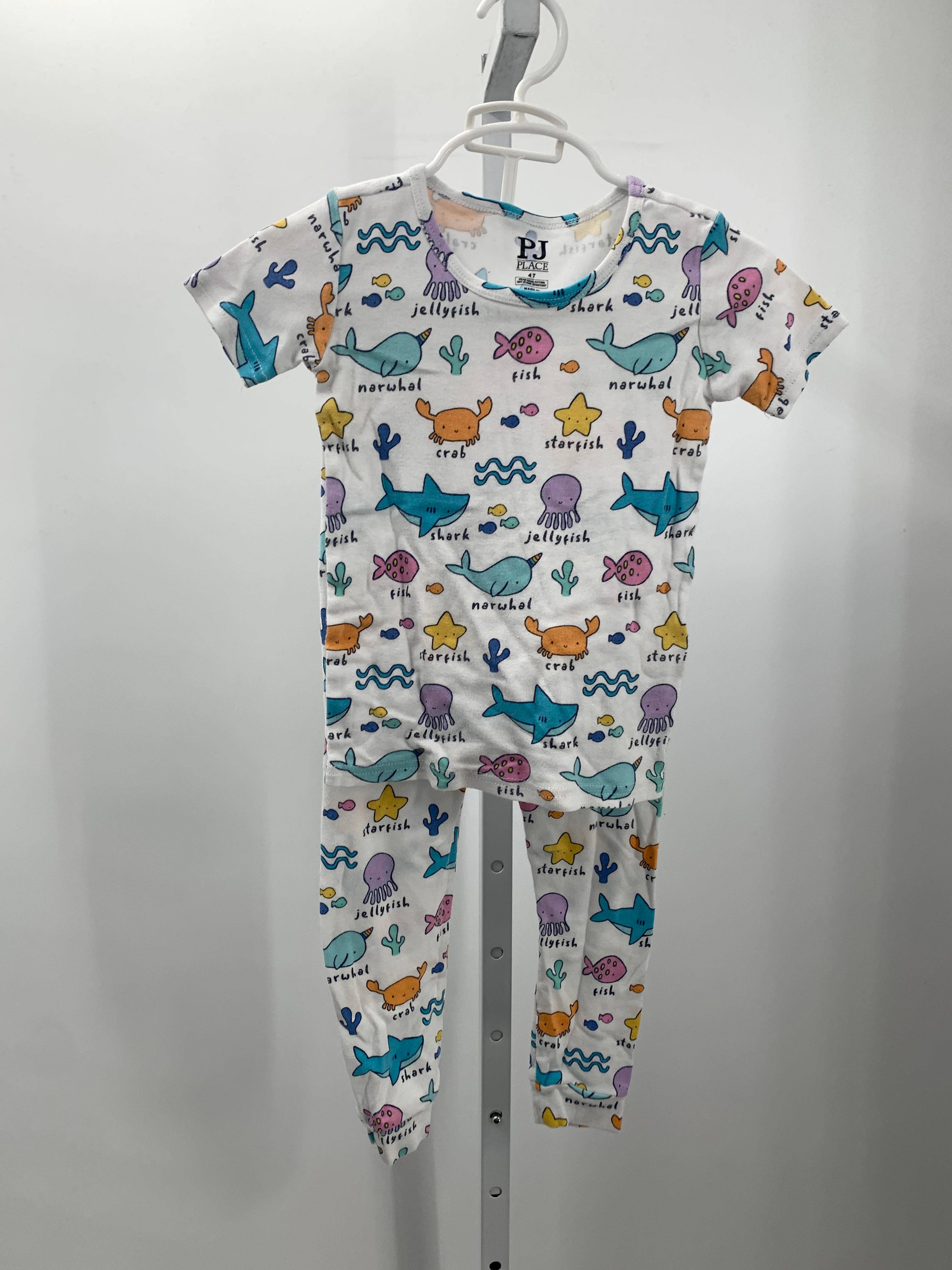 Size 4T Girls Pajamas