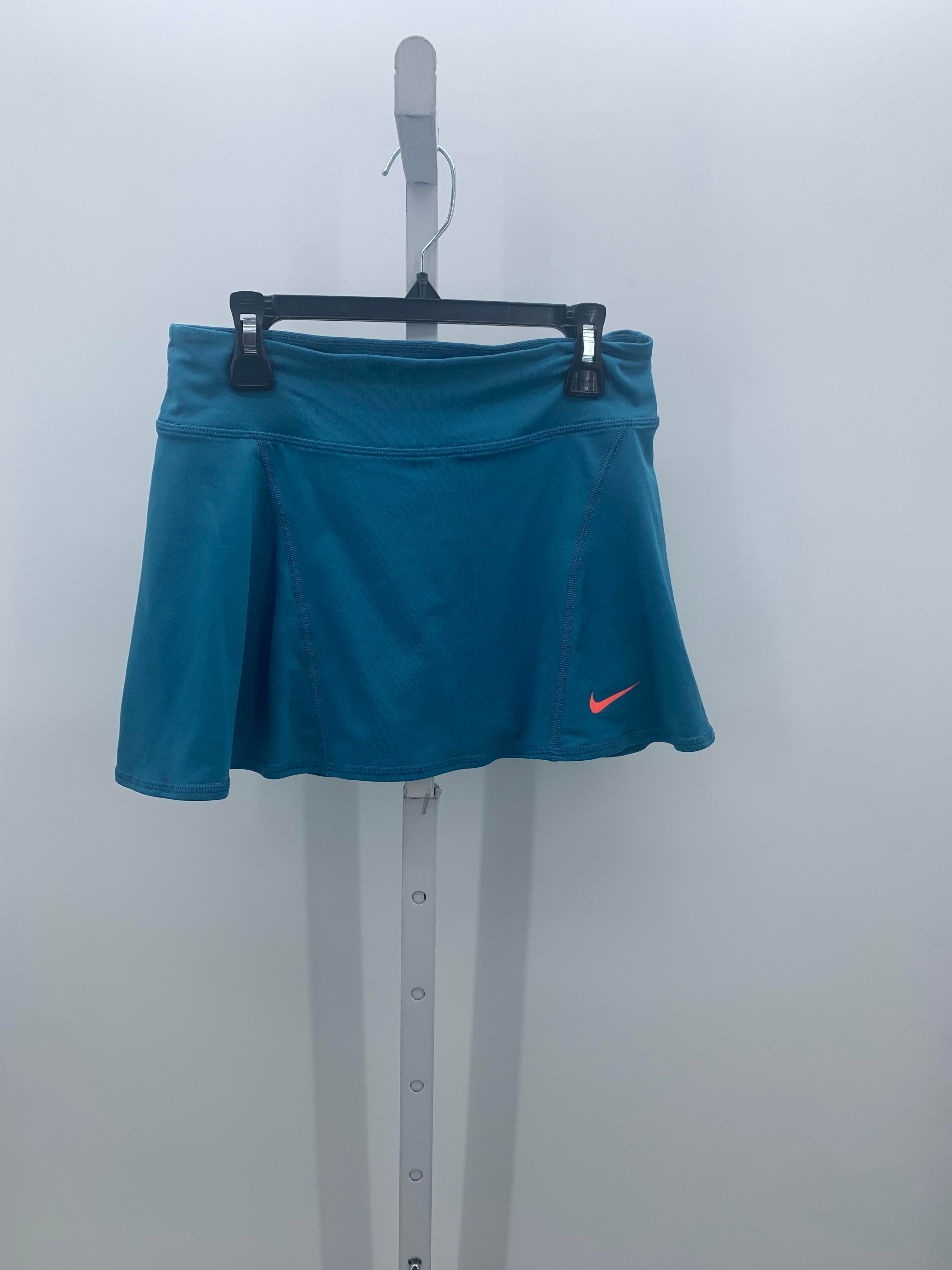 Nike Size Small Misses Skirt