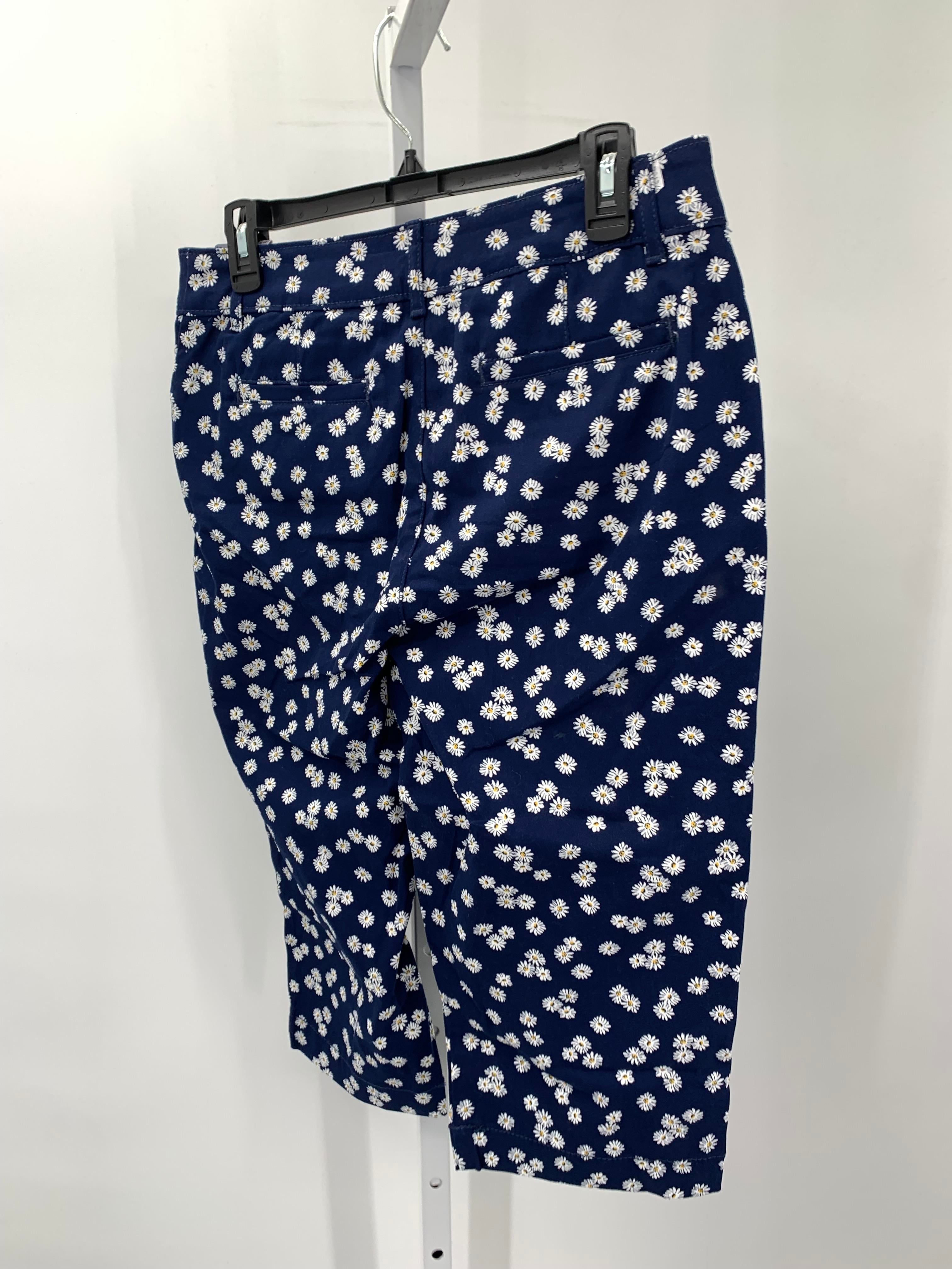 St. Johns Bay Size 10 Petite Petite Capri Pants