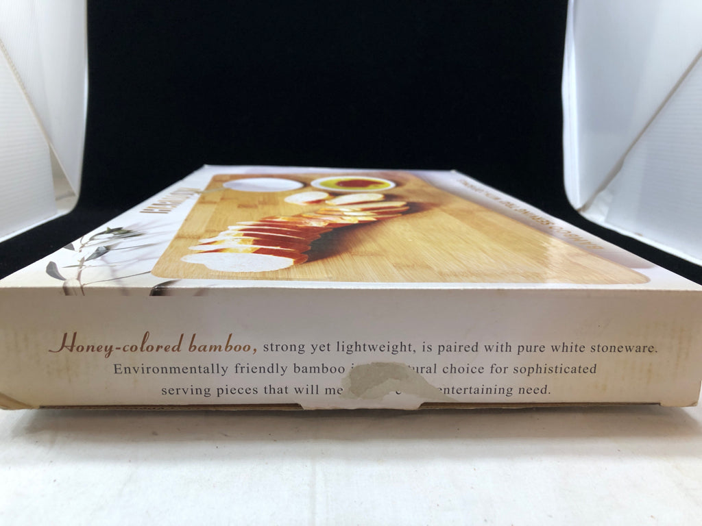 NIB HARMONY BAMBOO SERVING TRAY W/2 DIP BOWLS.