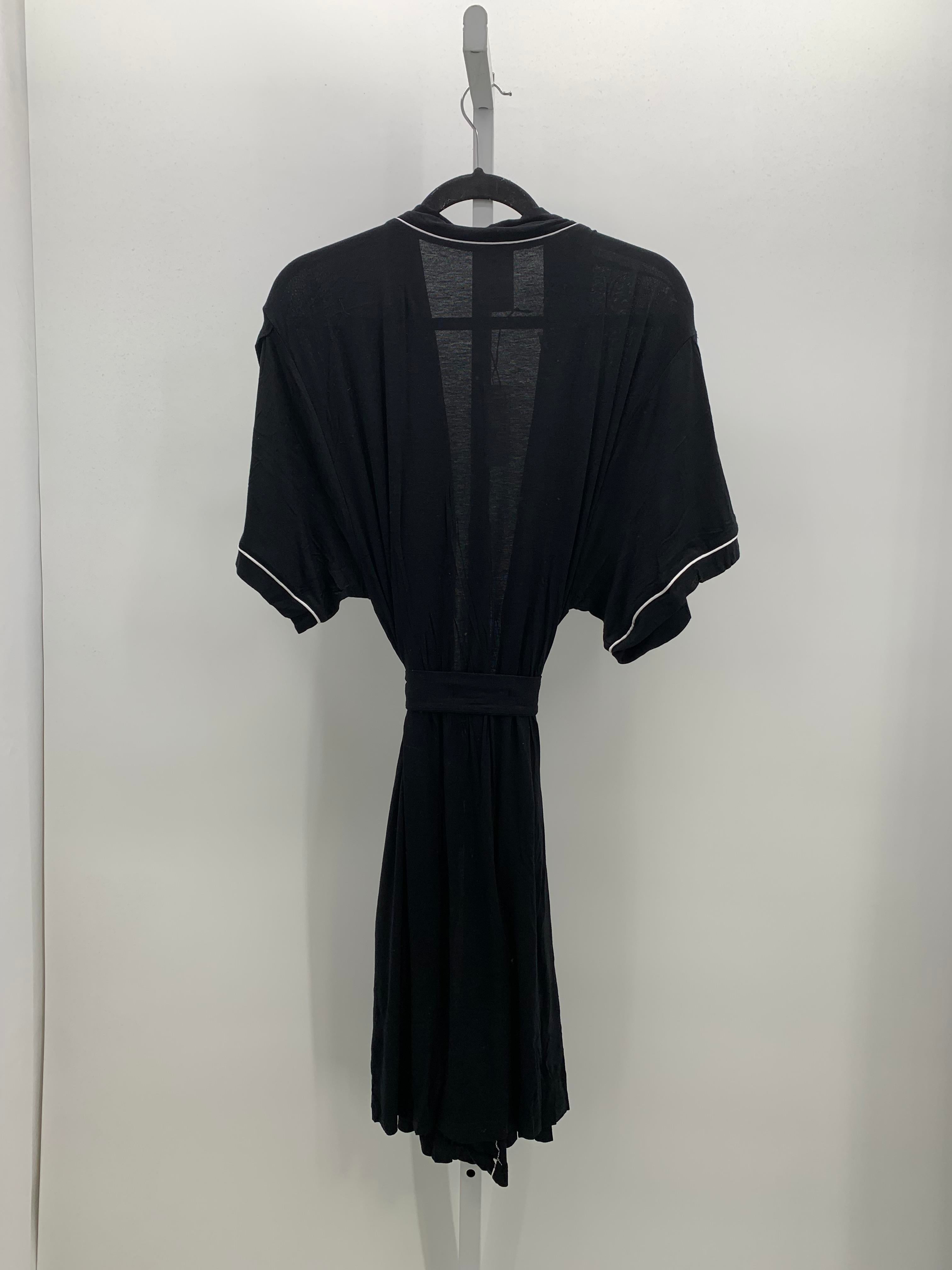 Size Medium Misses Robe