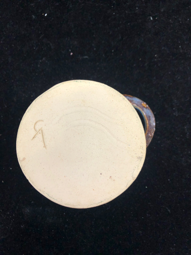 BROWN AND BLUE POTTERY DISH W HANDLE.