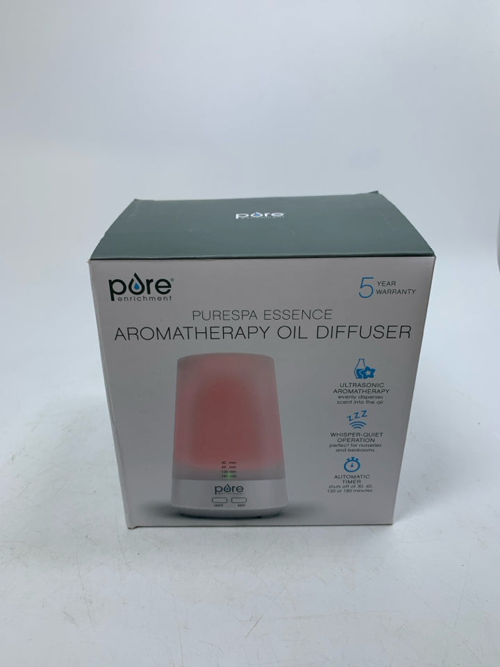 NIB PURE PURESPA ESSENCE AROMATHERAPY OIL DIFFUSER.