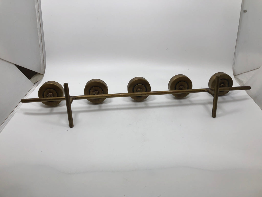 5-SECTION METAL CANDLE HOLDER.