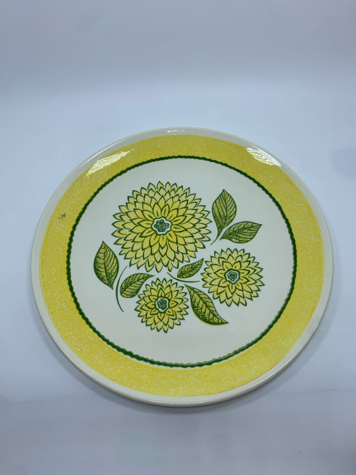 VTG YELLOW FLOWER PLATTER.