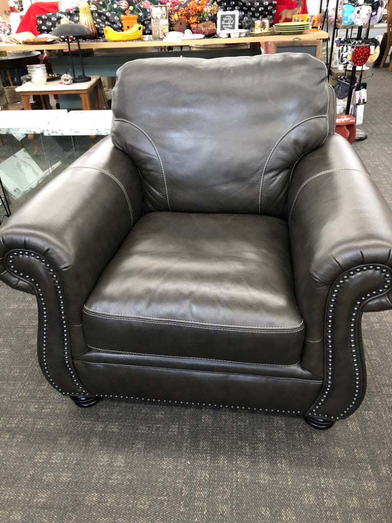 LEATHER LOUNGE CHAIR + OTTOMAN.