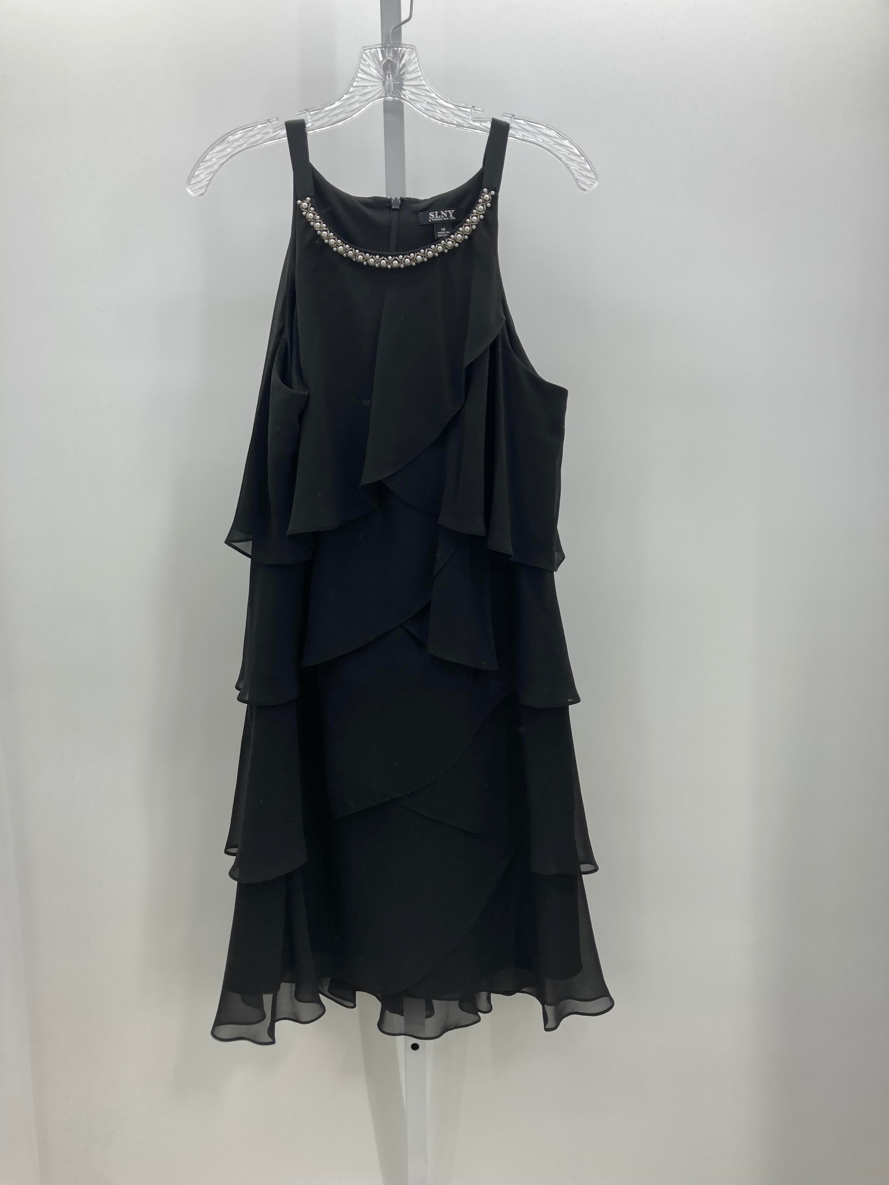 Size 14 Misses Sleeveless Dress