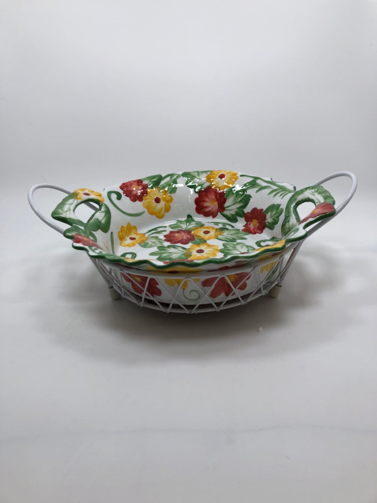 NIB 6PC TEMPTATIONS FLORAL OVENWARE SET.