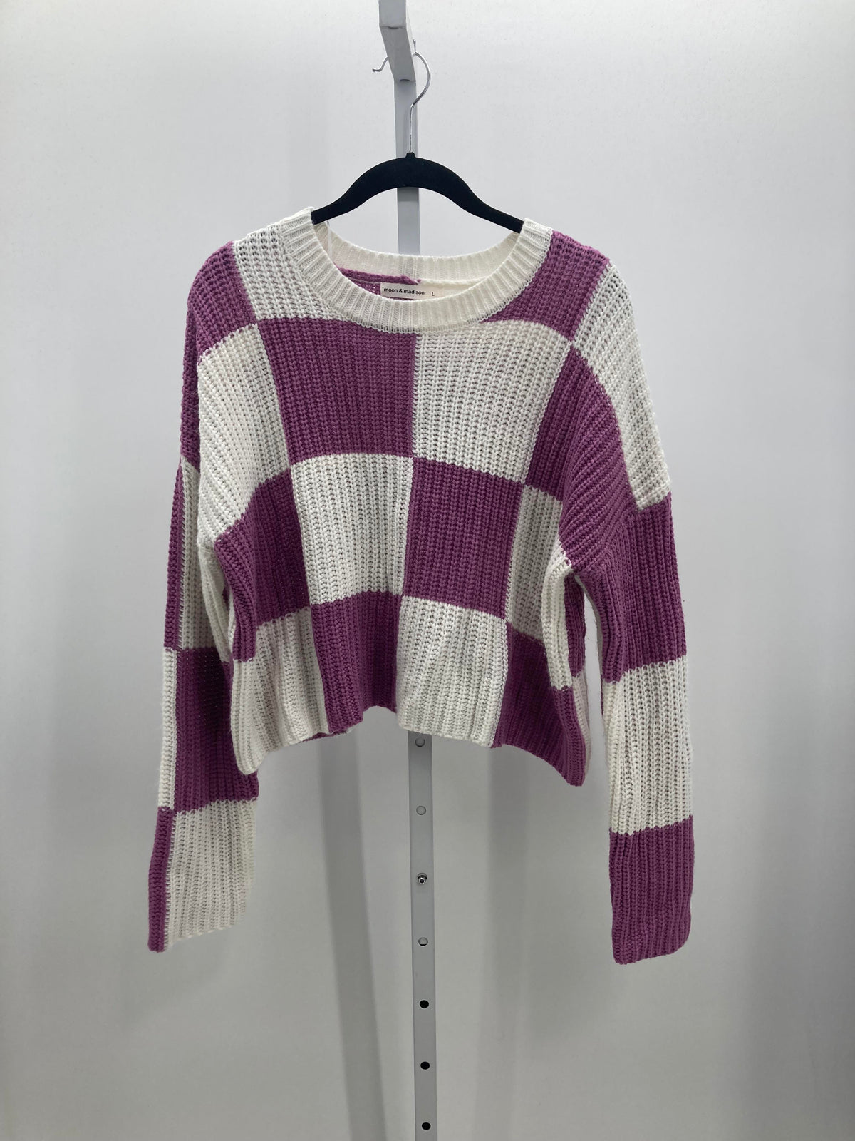 moon & madison Size Large Juniors Long Sleeve Sweater