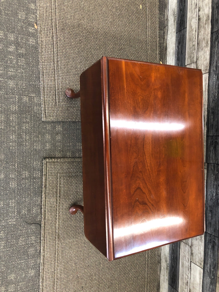 DROP SIDE CHERRY WOOD END TABLE.