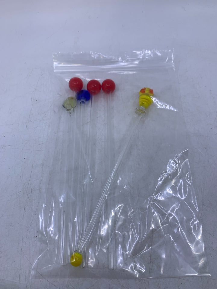 6 ASSORTED GLASS DRINK STIRERS IN BAG.