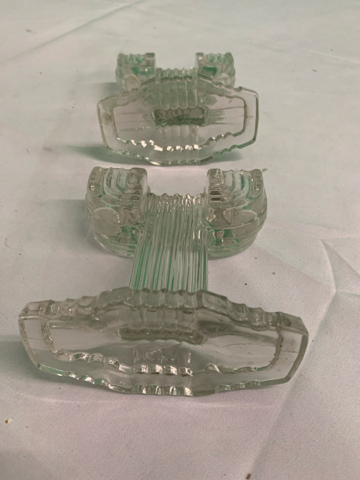 2 VTG ART DECO RIBBED DOUBLE TAPER CANDLE HOLDERS.