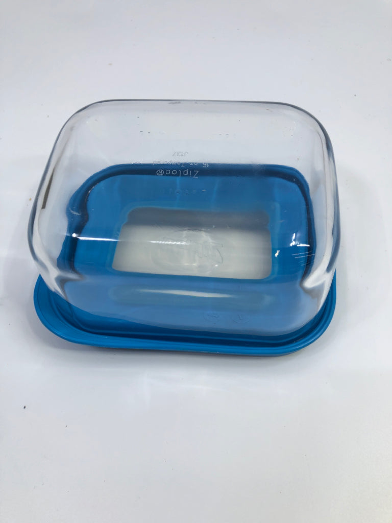 GLASS ZIPLOC CONTAINER W/BLUE LID.