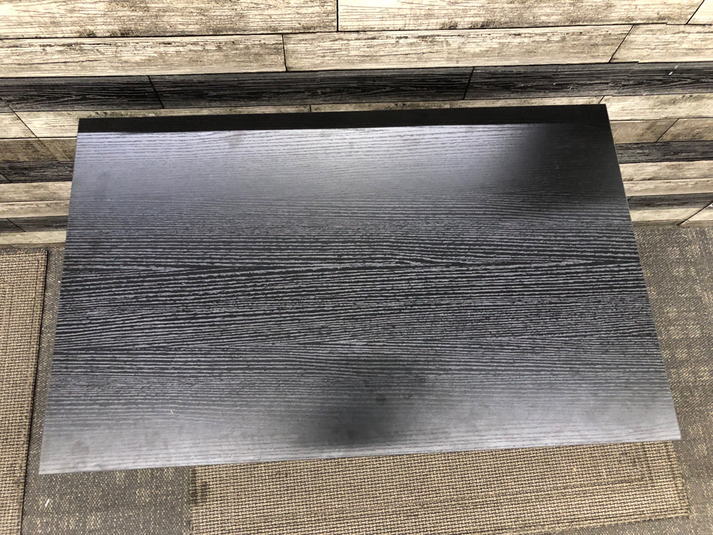 LIGHT DESK TABLE BLACK WOOD TOP W/METAL LEGS.