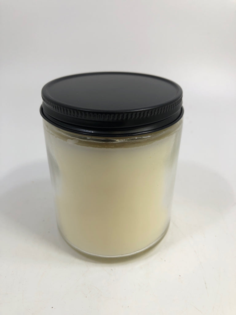 NEW FIRECRACKER POP CANDLE.