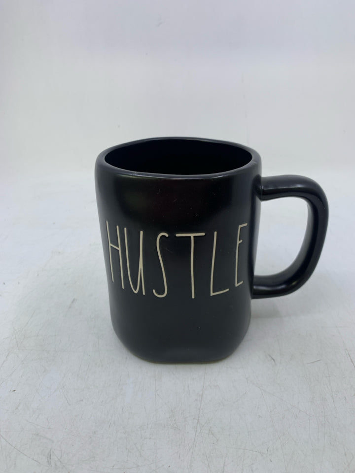 HUSTLE MUG.