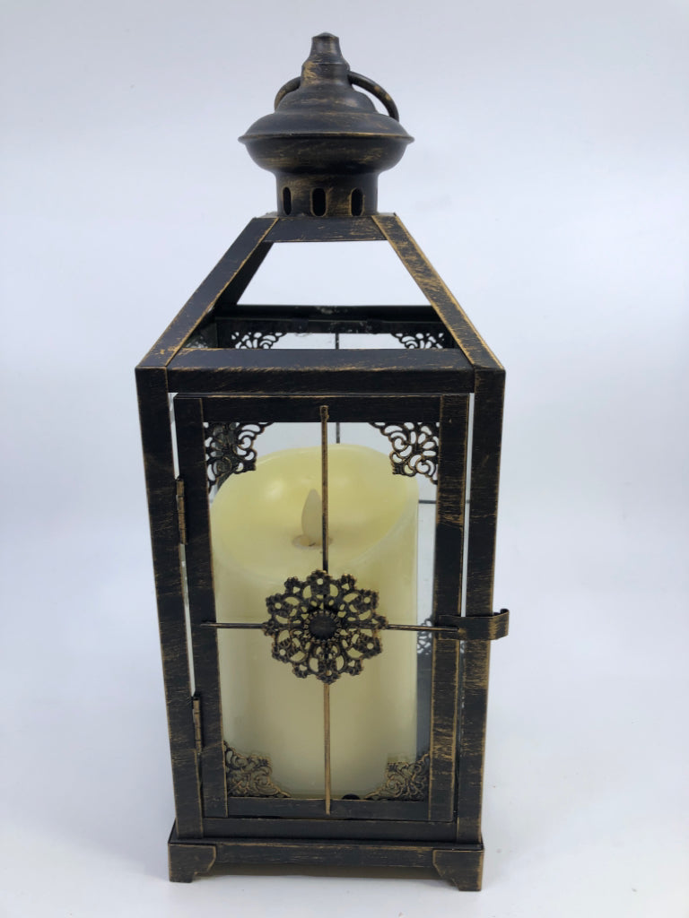 BRONZE LANTERN W/BATTERY CANDLE.